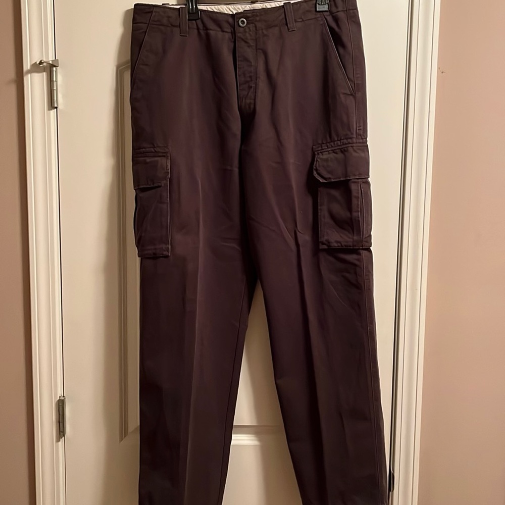 Men’s J. Crew cargo pants